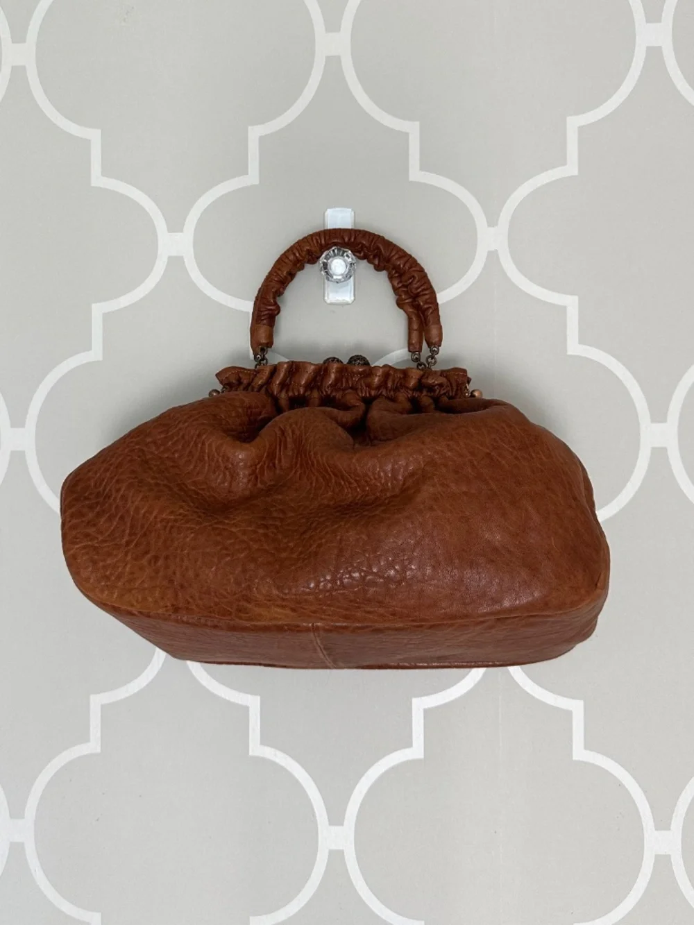 NWOT Clara Kasavina Handmade USA Brown Leather Kiss Lock Ruffle Handbag Purse